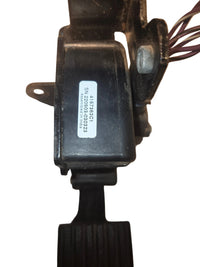 Throttle pedal sensor label 4157363C1 SN 220503-030323