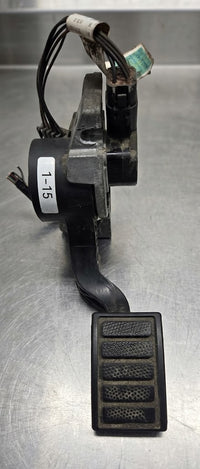 Electronic Accelerator Pedal 2116877 Fits Volvo VNL VNM