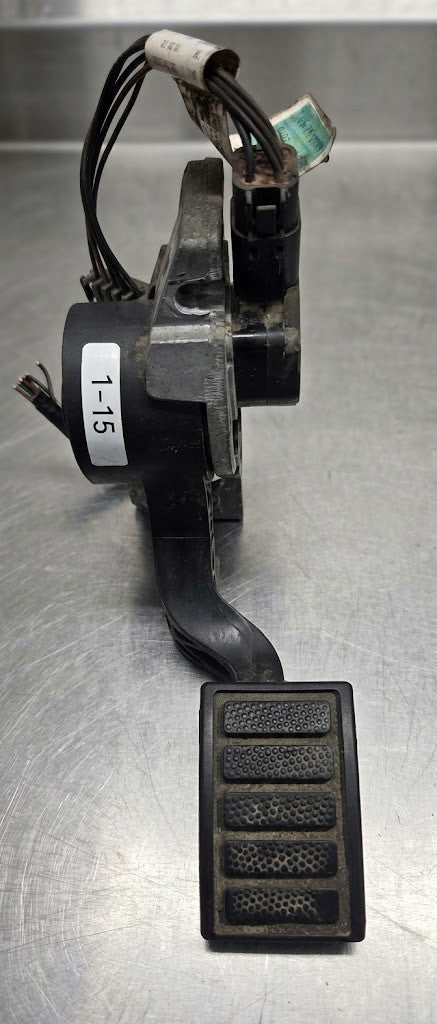 Electronic Accelerator Pedal 2116877 Fits Volvo VNL VNM